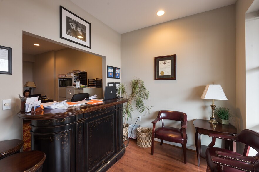 More Photos Of 23 Pierside Dr, Baltimore Apartments For Lease