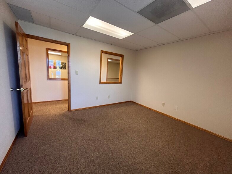 More Photos Of 1925 Dominion Way, Colorado Springs Office For Lease