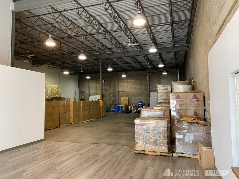 More Photos Of 29300 Clemens Rd, Westlake Warehouse For Lease