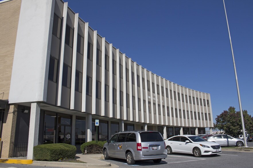 More Photos Of 7610 Pennsylvania Ave, Forestville Medical For Lease