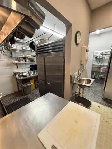 More Photos Of 44 US Route 4, Bridgewater Corners Freestanding For Sale