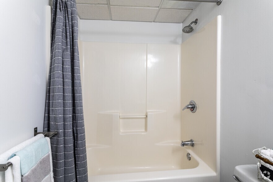 More Photos Of 3945 Chestnut St, Philadelphia Apartments For Lease