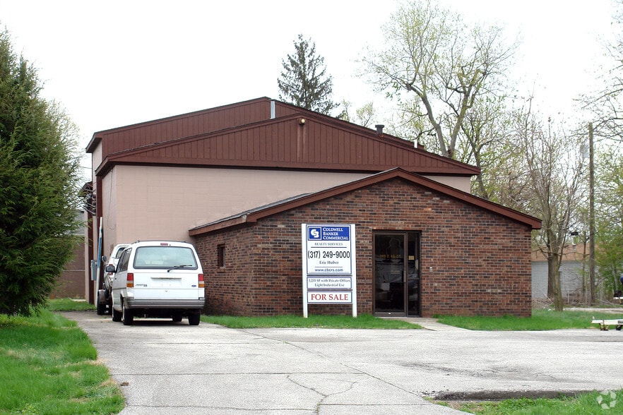 More Photos Of 2115 E 45th St, Indianapolis Light Manufacturing For Sale