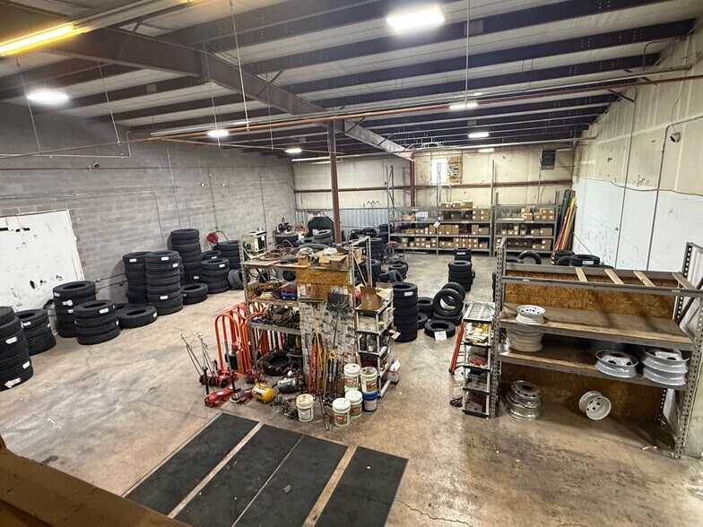 More Photos Of 720-760 Geiger Ct, Colorado Springs Warehouse For Lease