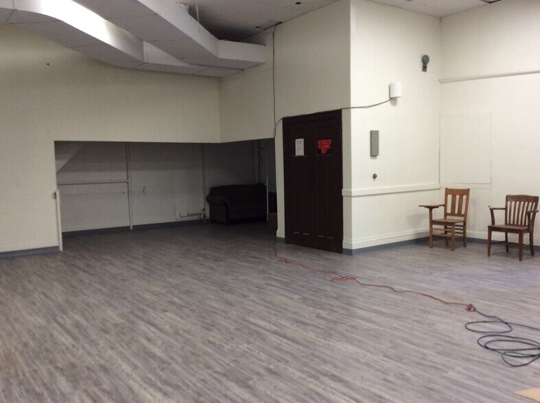 More Photos Of 205 Washington St, Burlington Office For Lease