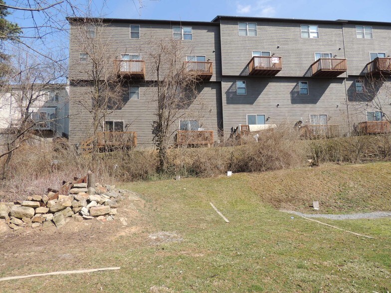 More Photos Of 1037 Valley Vw, Morgantown Land For Sale