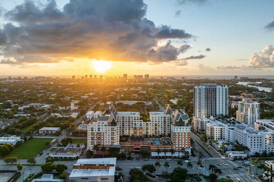 More Photos Of 100 N Federal Hwy, Fort Lauderdale Apartments For Lease