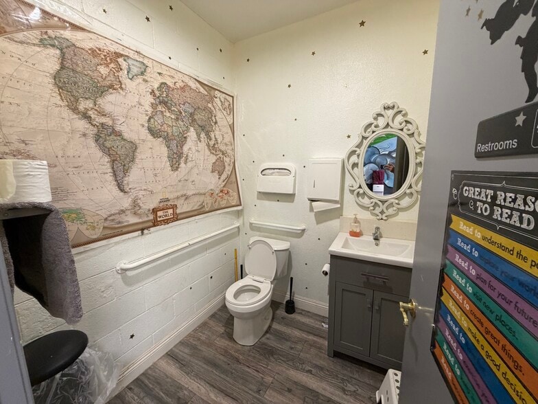 More Photos Of 4037 Arden Dr, El Monte Storefront Retail Office For Sale