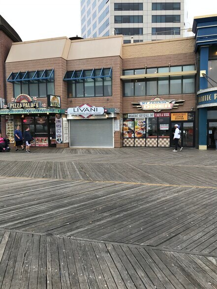 Primary Photo Of 1505 Boardwalk, Atlantic City Freestanding For Lease