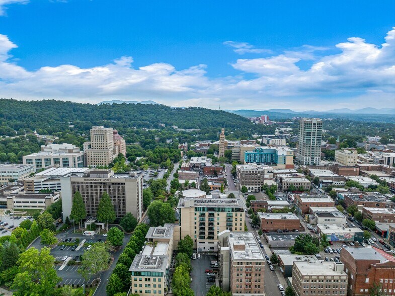 More Photos Of 60 N Market St, Asheville Apartments For Lease