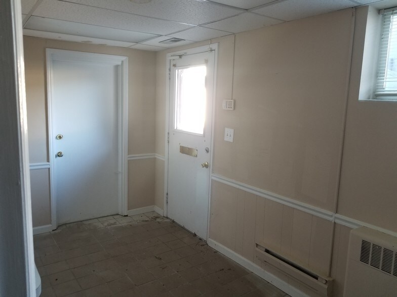 More Photos Of 318 S South St, Gastonia Office For Lease