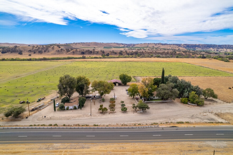 More Photos Of 13625 E Highway 46, Paso Robles Land For Sale