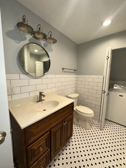 More Photos Of 2319 Avenham Ave SW, Roanoke Apartments For Sale