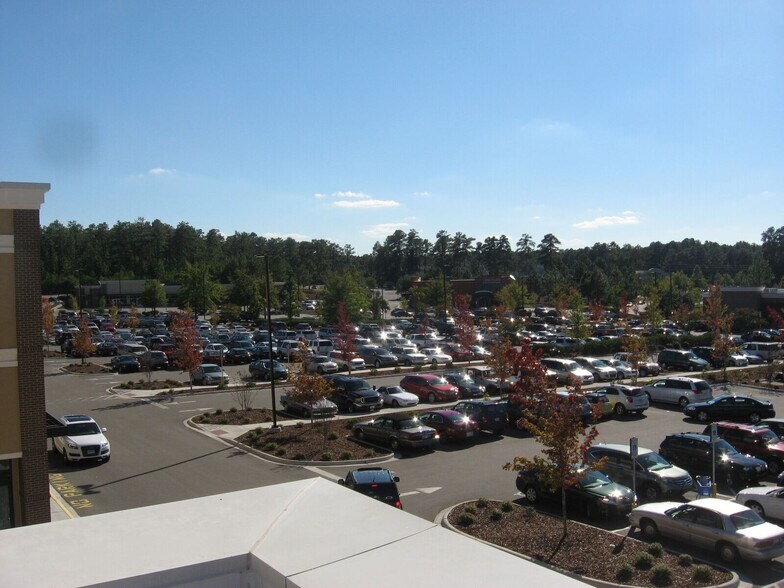 More Photos Of 144 Brucewood Rd, Southern Pines General Retail For Lease