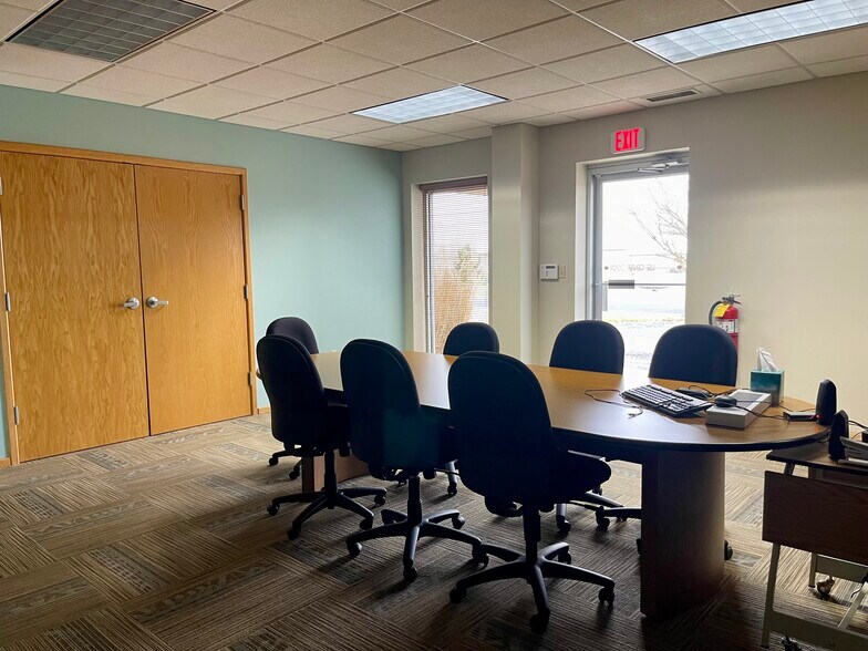 More Photos Of 4510-4520 Progress Dr, Columbus Warehouse For Lease