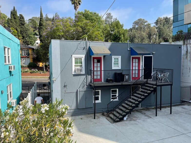 More Photos Of 3311 Barham Blvd, Los Angeles Office For Sale