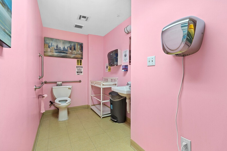 More Photos Of 124-132 Gregory Ave, Passaic Medical For Sale