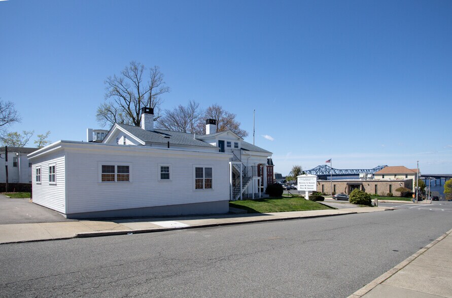 More Photos Of 399 N Main St, Fall River Office Residential For Sale
