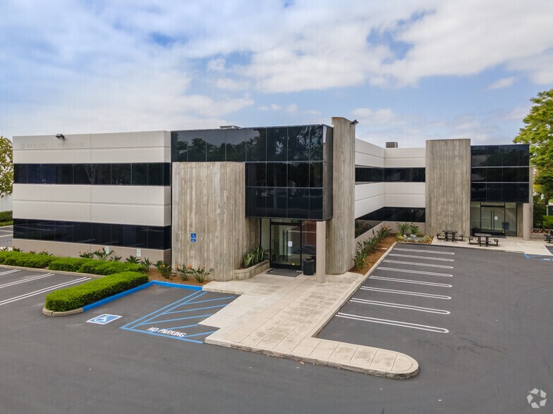 Primary Photo Of 1 Vanderbilt, Irvine Research And Development For Sale