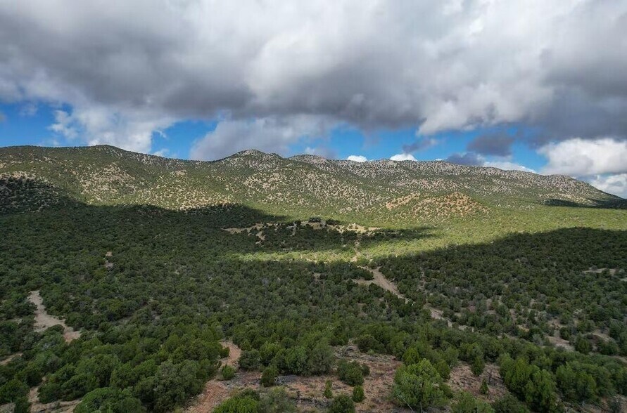 More Photos Of 23886 6450, Cedar City Specialty For Sale