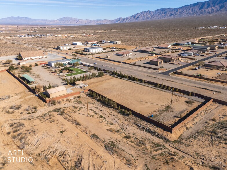 More Photos Of 3767 S Scenic Blvd, Littlefield Flex For Sale