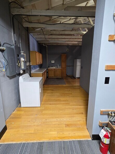 More Photos Of 330 N Marquette Rd, Prairie Du Chien General Retail For Lease