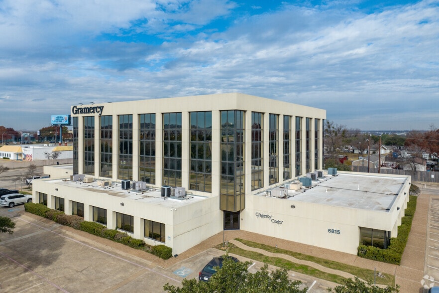 More Photos Of 6815 Manhattan Blvd, Fort Worth Office For Lease