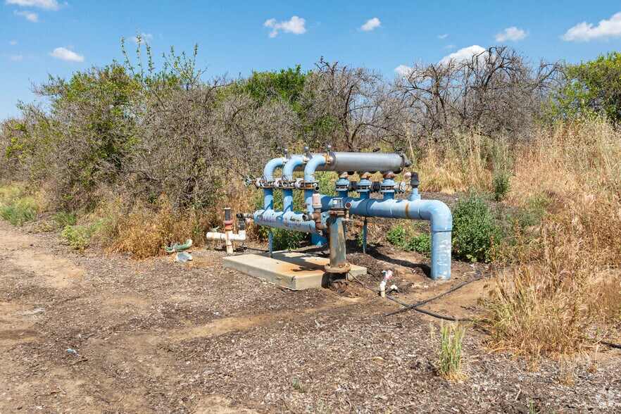 More Photos Of Porterville Hwy, Delano Land For Sale