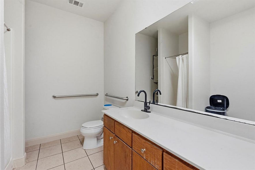 More Photos Of , Austin Industrial For Sale