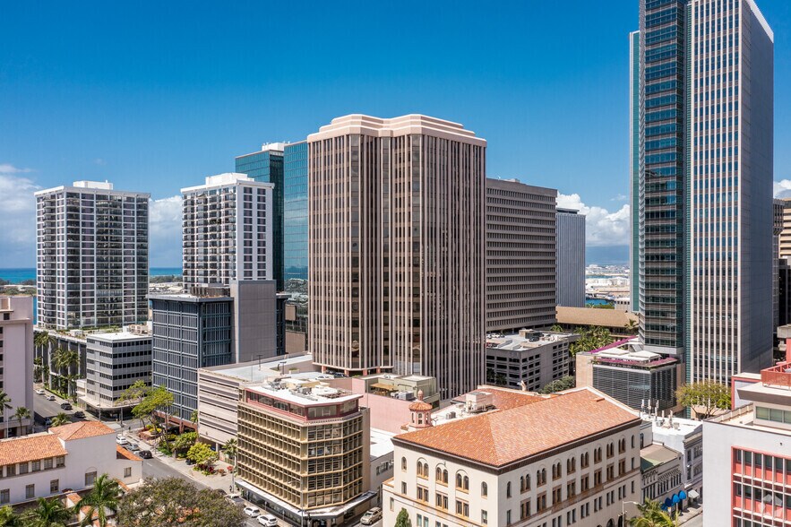 More Photos Of 201 Merchant St, Honolulu Office For Lease