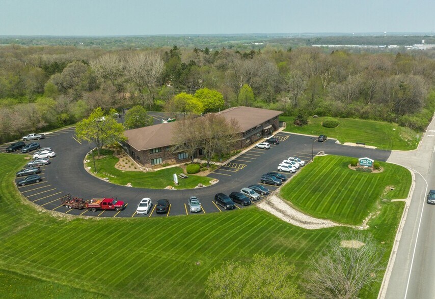 Primary Photo Of 690 N Route 31, Crystal Lake Coworking Space