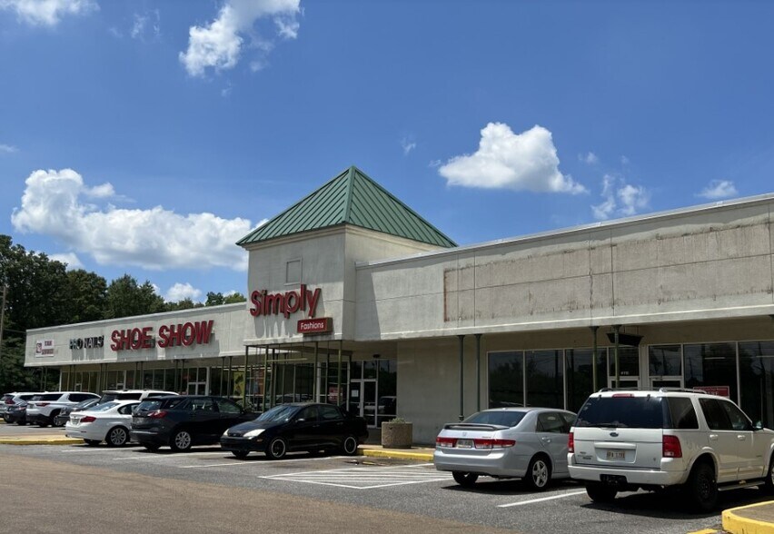 More Photos Of 3188 W Northside Dr, Jackson Unknown For Lease