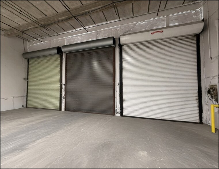 More Photos Of 901 NW 31st Ave, Fort Lauderdale Warehouse For Sale