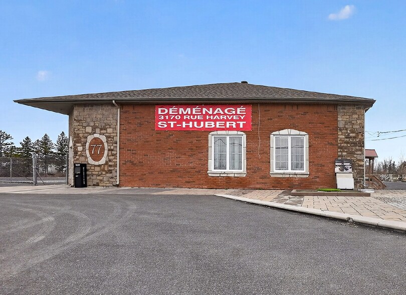 More Photos Of 77 Boul Sir-Wilfrid-Laurier, Saint-Basile-le-Grand General Retail For Lease