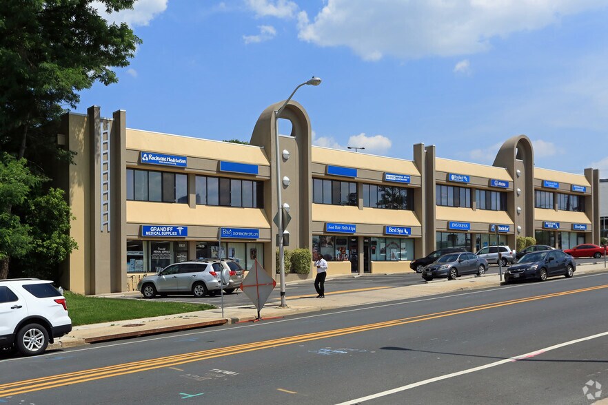 More Photos Of 11601-11631 Nebel St, Rockville Office For Lease