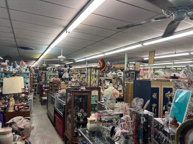 More Photos Of 100 Main St, Odem Freestanding For Sale