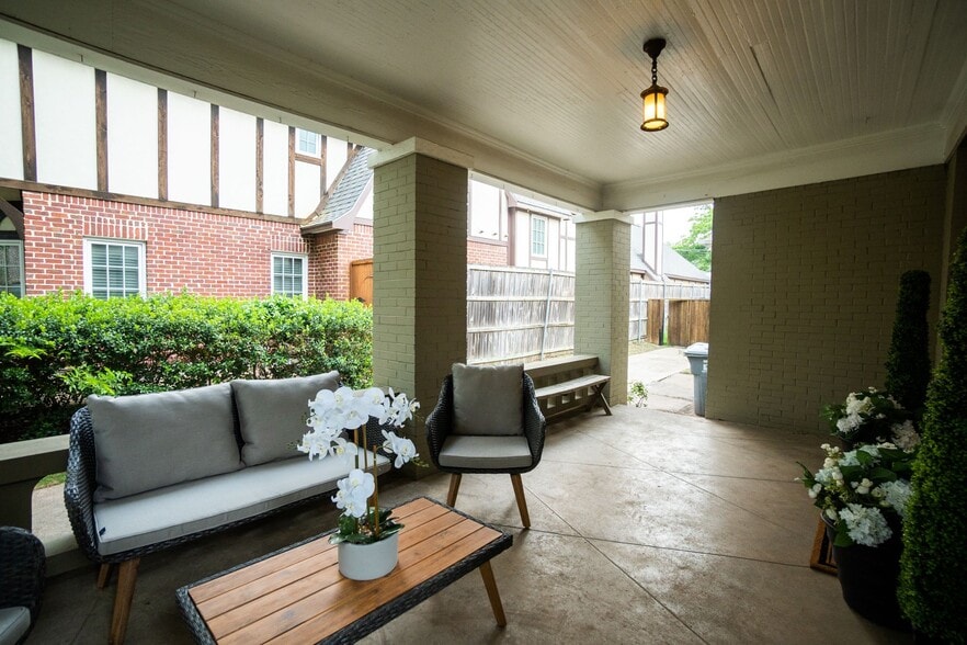 More Photos Of 5740-5742 Llano Ave, Dallas Apartments For Sale