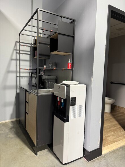 More Photos Of 128 Highway 79, Marlboro Freestanding For Lease