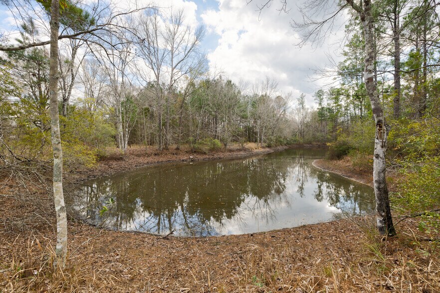 More Photos Of 6012 Long Branch Rd, Jacksonville Horse Stables For Sale