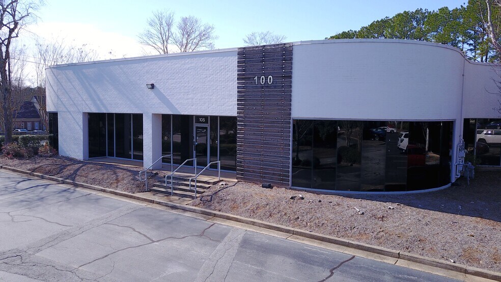 Primary Photo Of 3880 Holcomb Bridge Road, Norcross Office For Sale