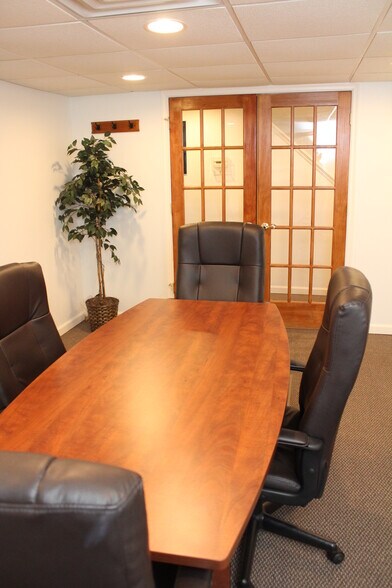 More Photos Of 531 Williamstown Rd, Sicklerville Medical For Sale