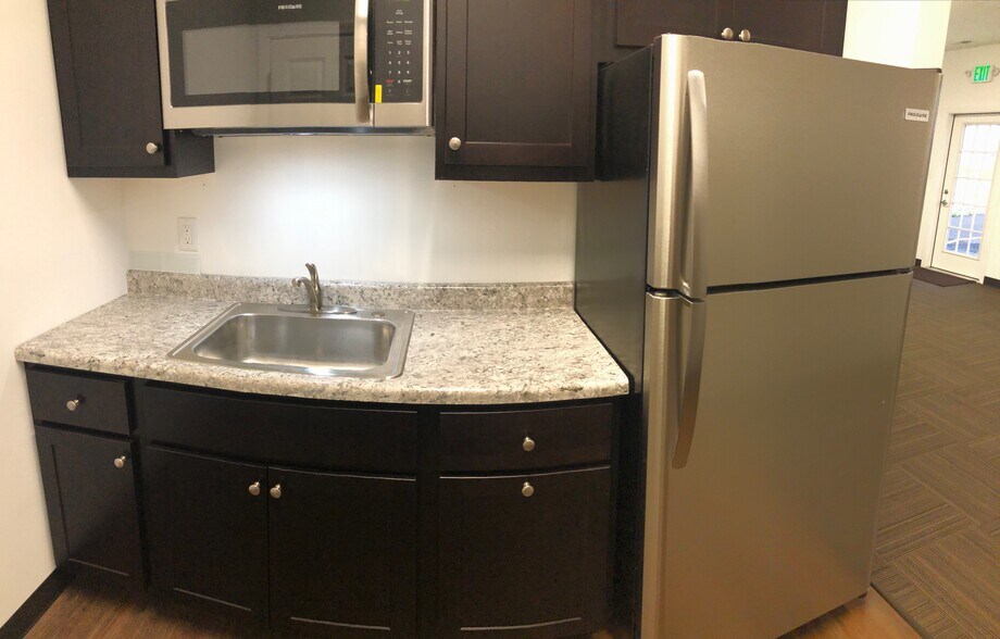 More Photos Of 10087 Raven Wood Dr, Saint John Light Manufacturing For Lease