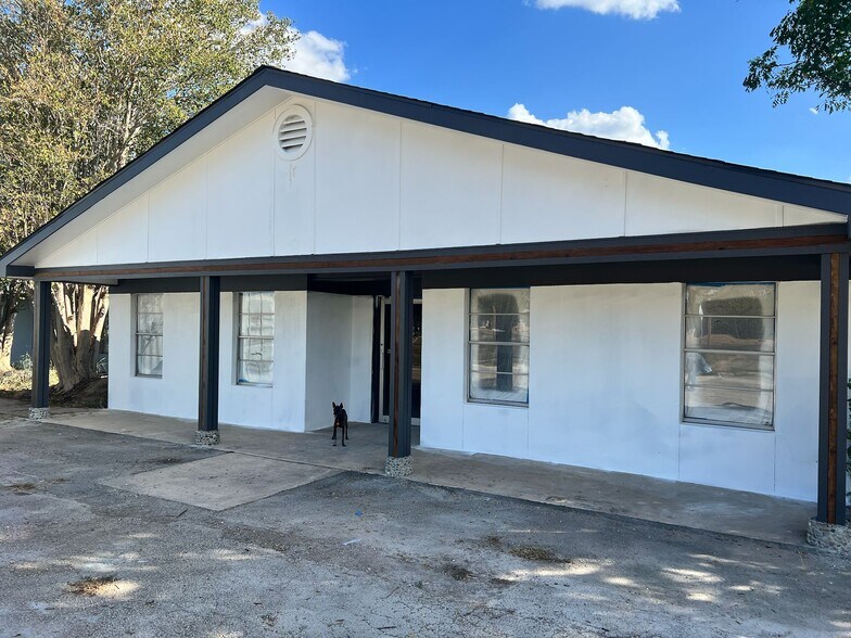 Primary Photo Of 329 School Dr, Poteet Skilled Nursing Facility For Sale