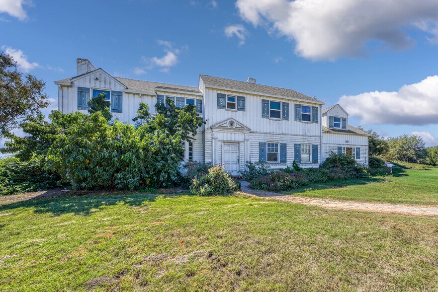 More Photos Of 743 College City Rd, Arbuckle Apartments For Sale
