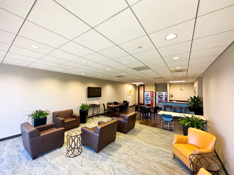 More Photos Of 4265 San Felipe St, Houston Coworking Space