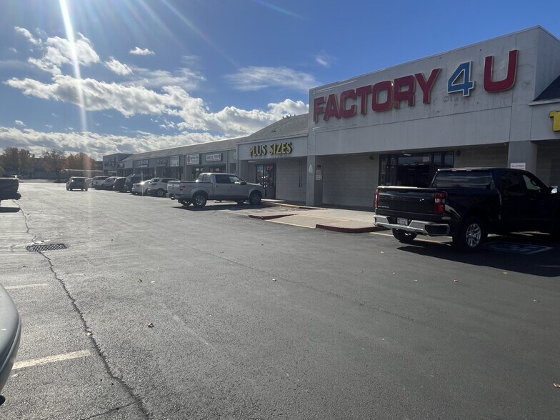 More Photos Of 3536-3596 S Redwood Rd, Salt Lake City Unknown For Lease