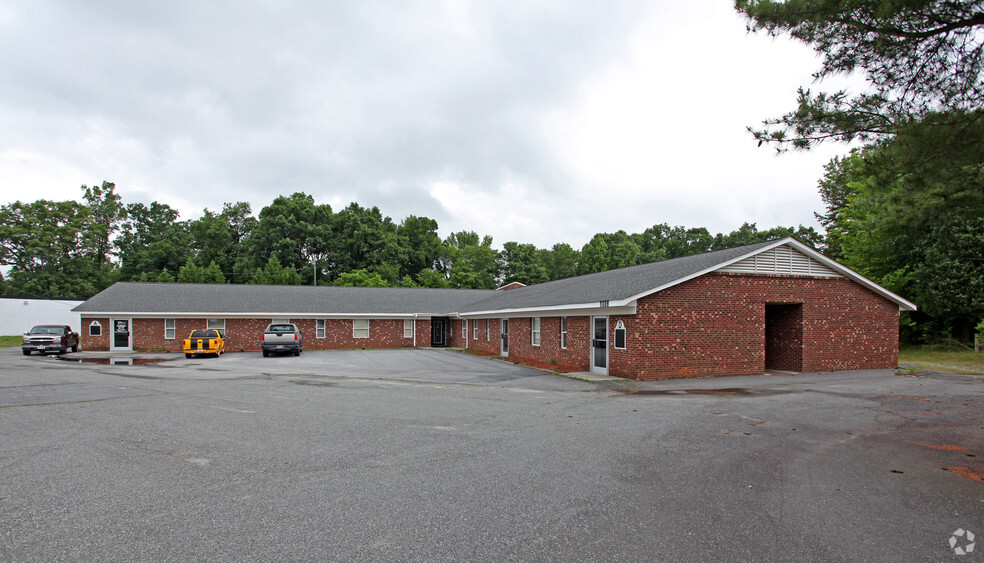 Primary Photo Of 4913 Archdale Rd, Trinity Office For Sale