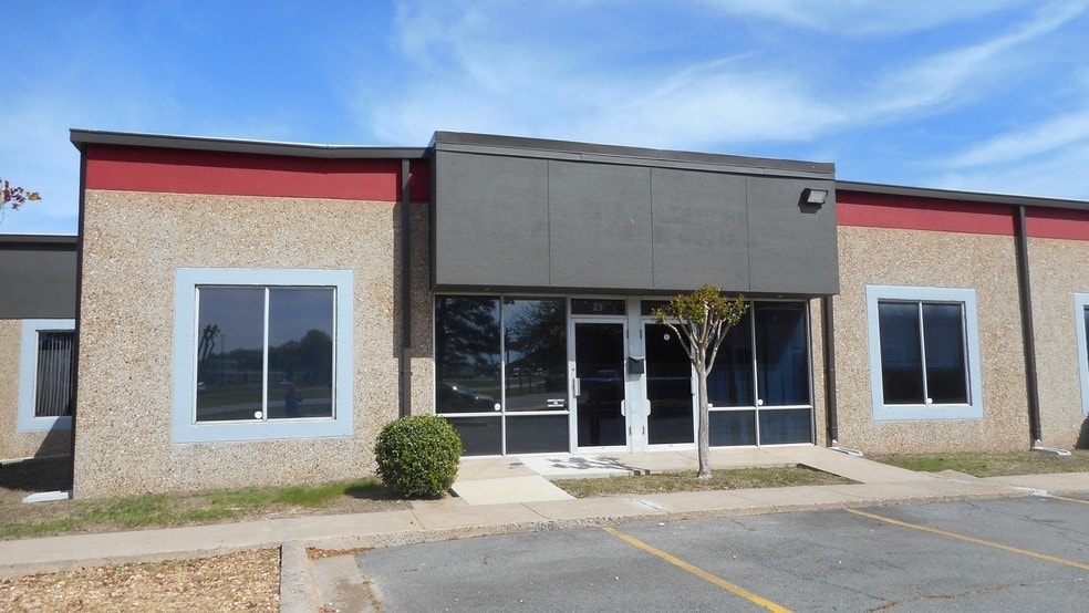 More Photos Of 7123 Interstate 30, Little Rock Unknown For Lease