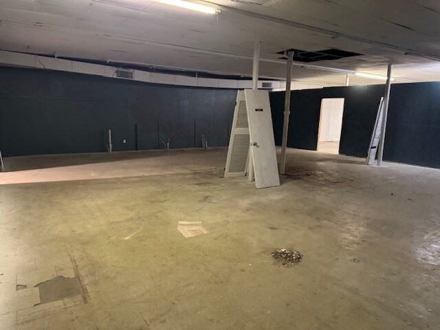 More Photos Of 201 S Main St, Gretna Apartments For Sale