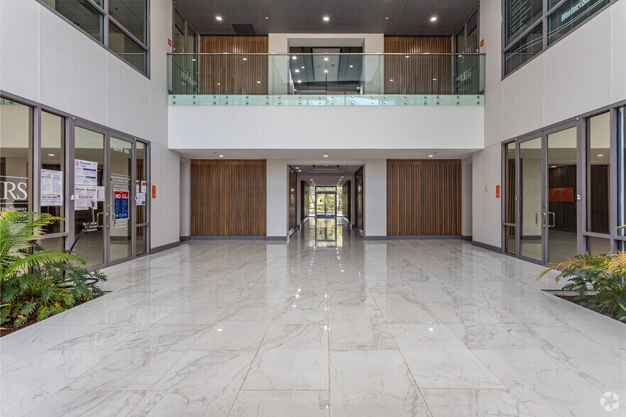 More Photos Of 4210 Metro Pky, Fort Myers Office For Lease